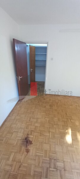 Drumul Taberei, Plaza Romania,